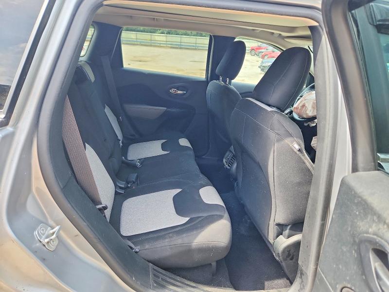 55898456 :رقم المزاد ، 1C4PJMCS3EW265290 vin ، 2014 Jeep Cherokee مزاد بيع