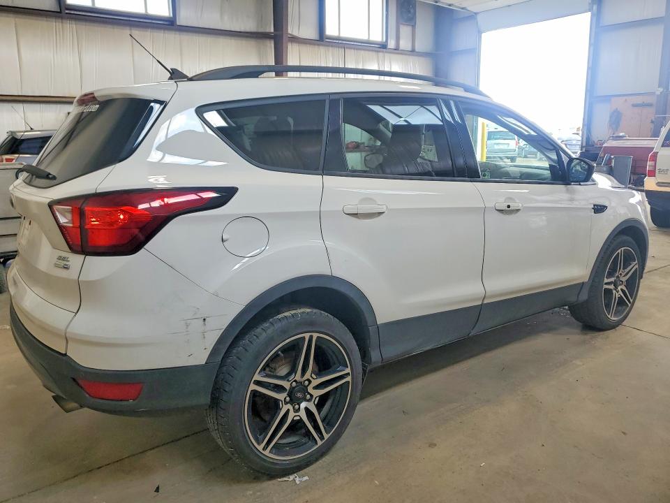 58203446 :رقم المزاد ، 1FMCU9HD9KUB40780 vin ، 2019 Ford Escape مزاد بيع