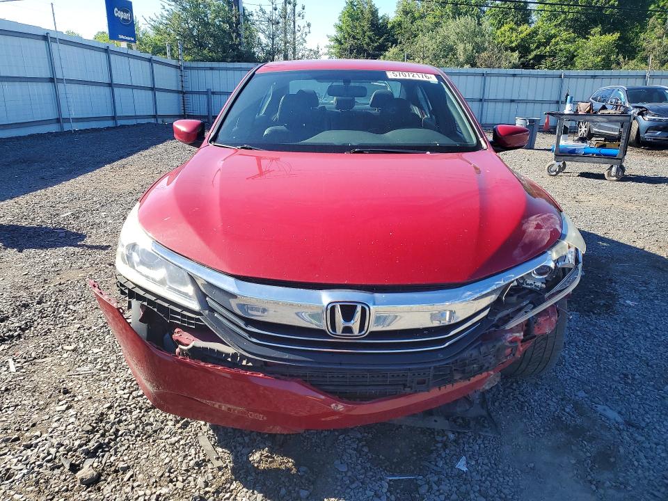 2017 Honda Accord მანქანა იყიდება აუქციონზე, vin: 1HGCR2F12HA167577, აუქციონის ნომერი: 57072176