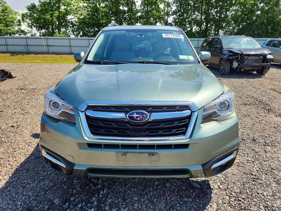 Продажа на аукционе авто 2018 Subaru Forester, vin: JF2SJARCXJH527072, номер лота: 59173596