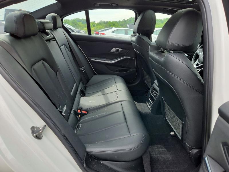 58601566 :رقم المزاد ، WBA5R7C53KFH26138 vin ، 2019 Bmw 330xi مزاد بيع