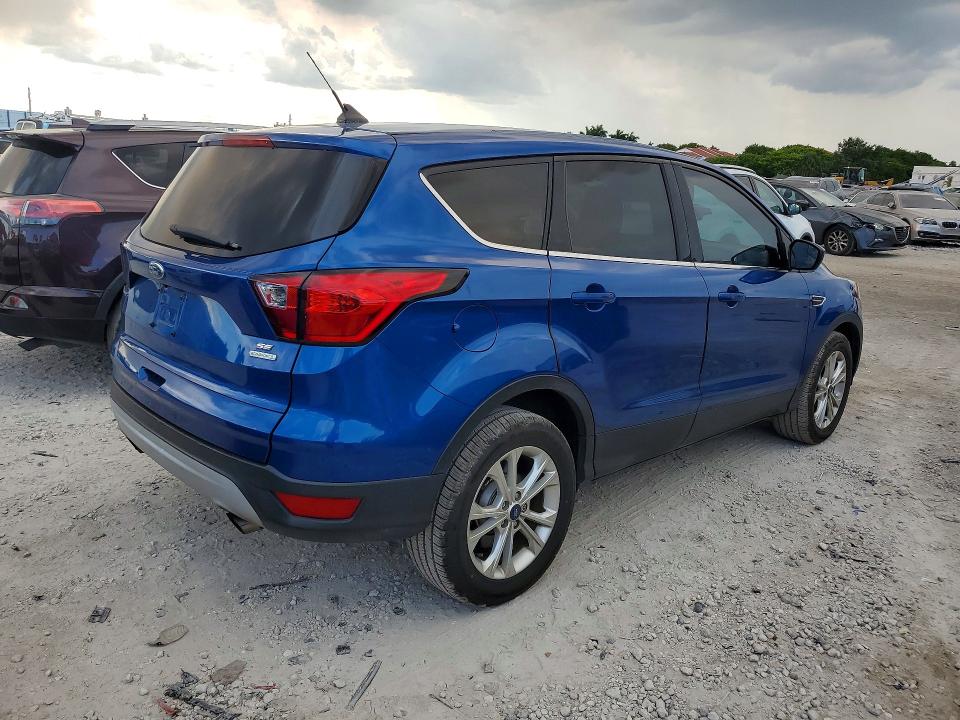 Продаж на аукціоні авто 2019 Ford Escape, vin: 1FMCU0GD1KUA50357, номер лоту: 57581206