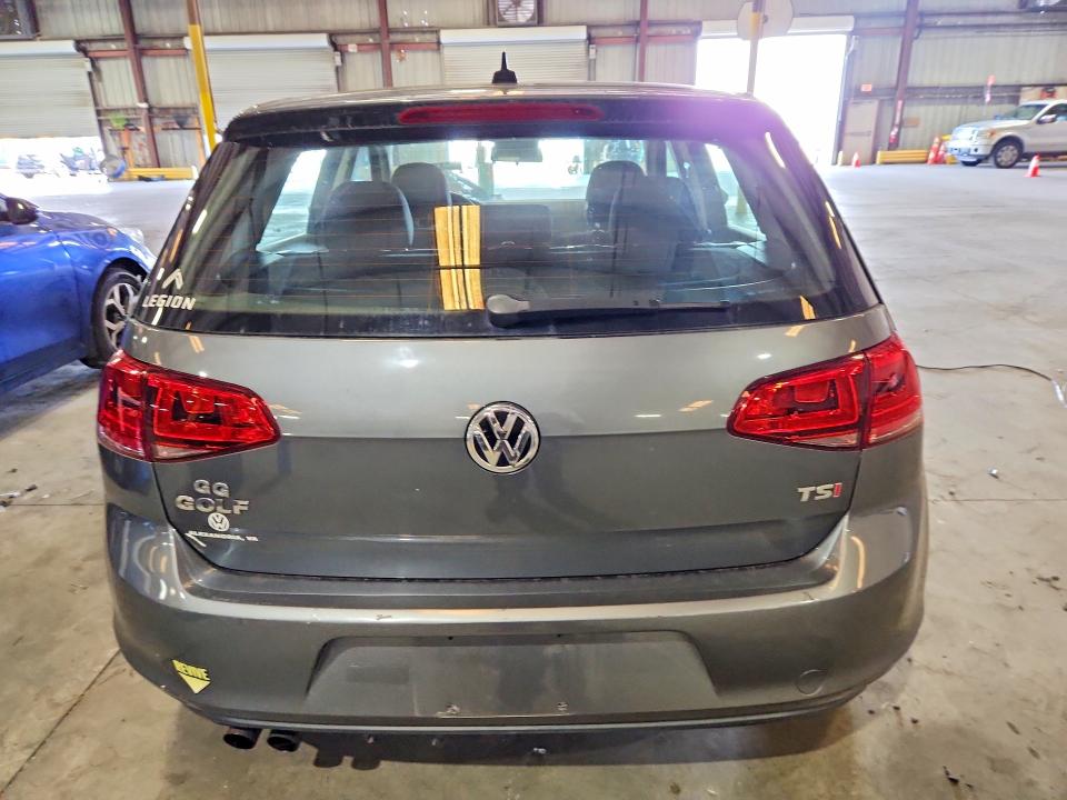 55807646 :رقم المزاد ، 3VW217AUXGM038839 vin ، 2016 Volkswagen Golf مزاد بيع