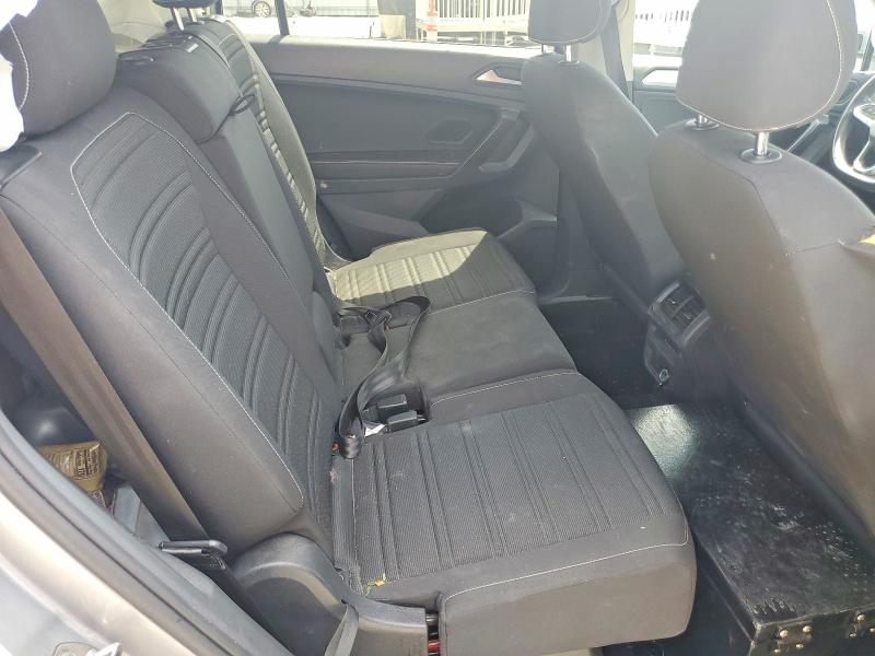 2022 Volkswagen Tiguan მანქანა იყიდება აუქციონზე, vin: 3VV1B7AX3NM028321, აუქციონის ნომერი: 57874096