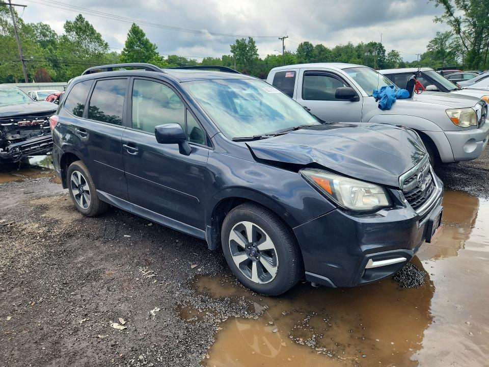 2018 Subaru Forester მანქანა იყიდება აუქციონზე, vin: JF2SJAGC7JH574322, აუქციონის ნომერი: 58276136