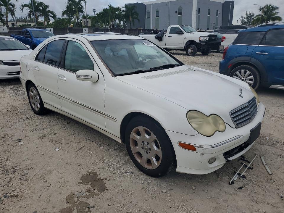 Продаж на аукціоні авто 2005 Mercedes-benz C, vin: WDBRF64J75F676721, номер лоту: 56843576