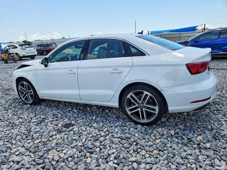 Продажа на аукционе авто 2019 Audi A3, vin: WAUBEGFF7KA125277, номер лота: 58572376