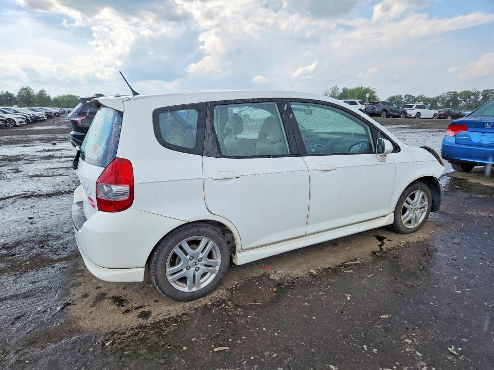 57078526 :رقم المزاد ، JHMGD38627S029123 vin ، 2007 Honda Fit مزاد بيع