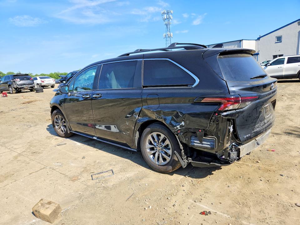 56105846 :رقم المزاد ، 5TDYRKEC1TS304575 vin ، 2026 Toyota Sienna مزاد بيع