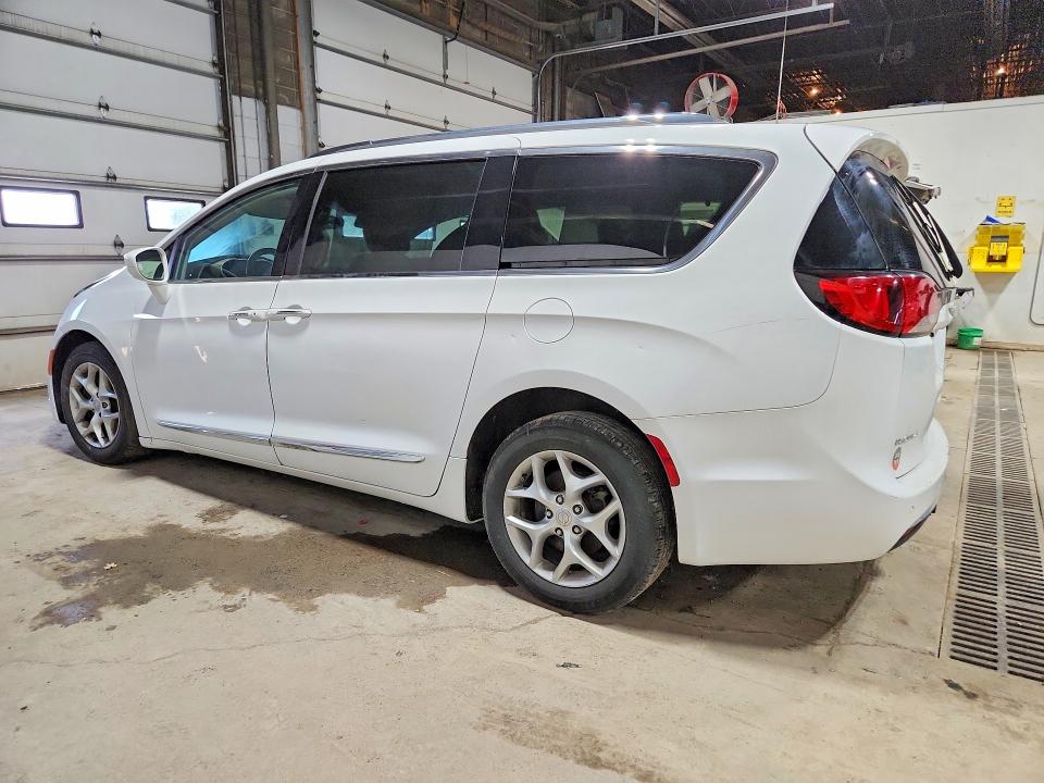 2017 Chrysler Pacifica მანქანა იყიდება აუქციონზე, vin: 2C4RC1EG8HR550929, აუქციონის ნომერი: 57537756