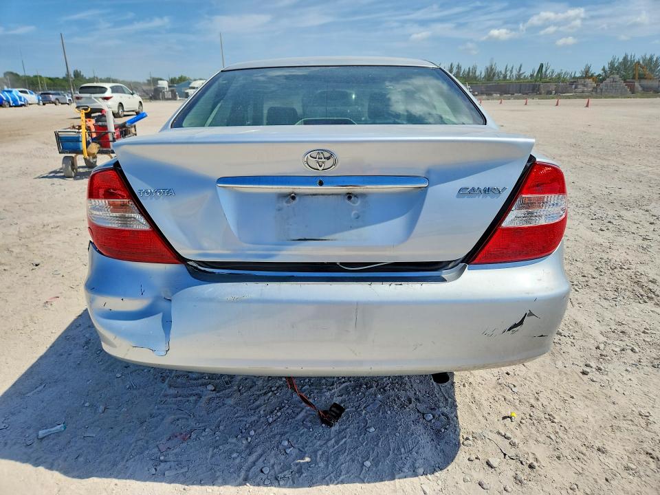 2003 Toyota Camry მანქანა იყიდება აუქციონზე, vin: 4T1BE32K33U780269, აუქციონის ნომერი: 56506706