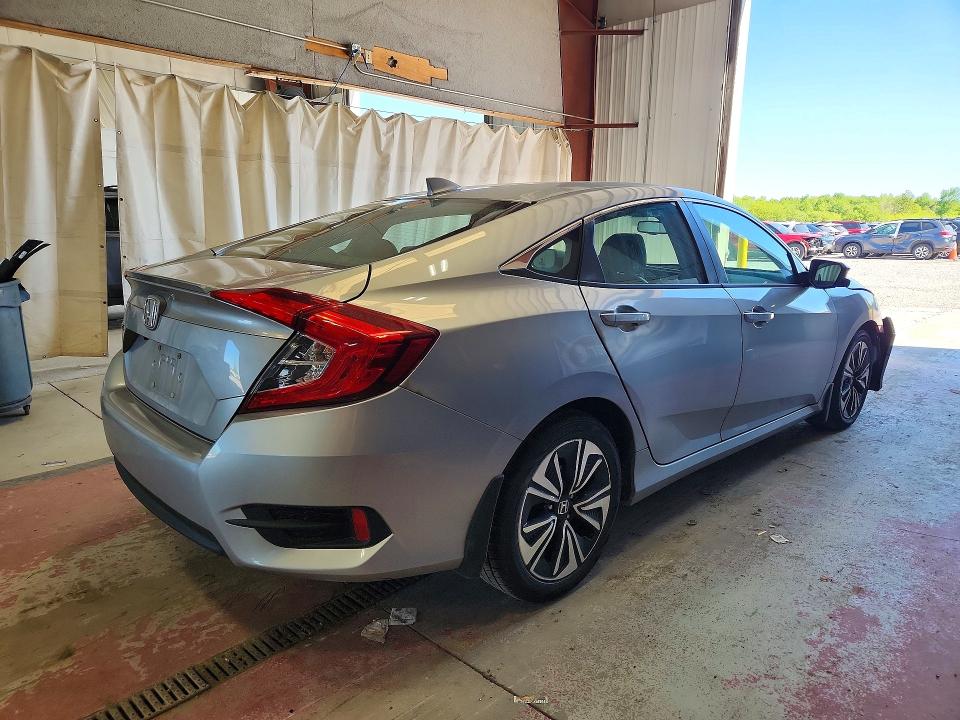 Aukcja sprzedaży 2017 Honda Civic, vin: 19XFC1F7XHE211754, numer aukcji: 55344746