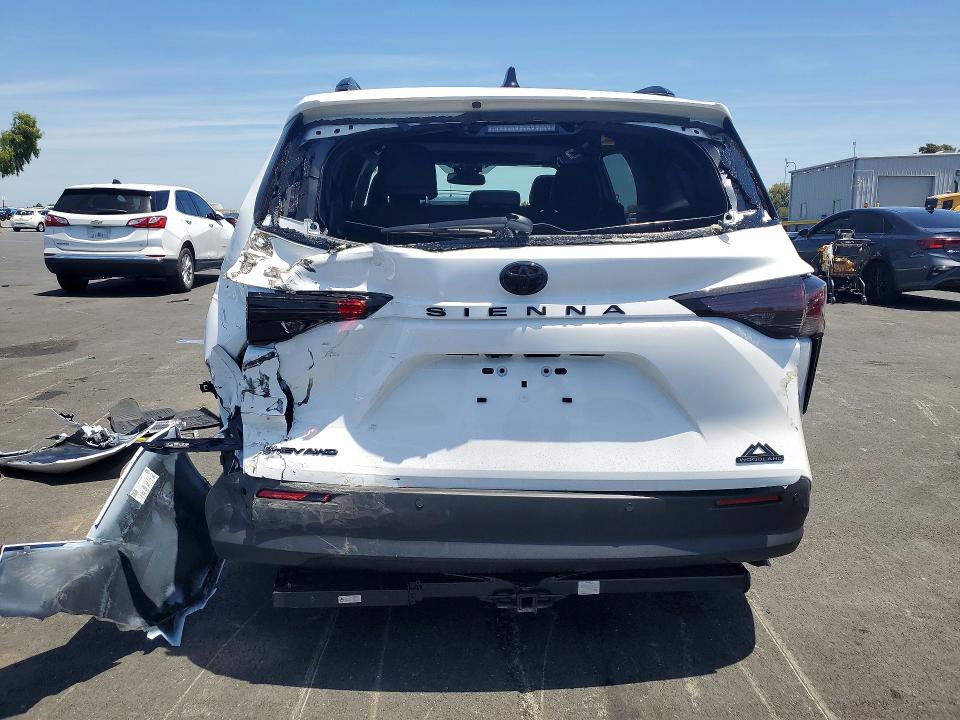 2026 Toyota Sienna მანქანა იყიდება აუქციონზე, vin: 5TDCSKFC2TS259823, აუქციონის ნომერი: 58596426