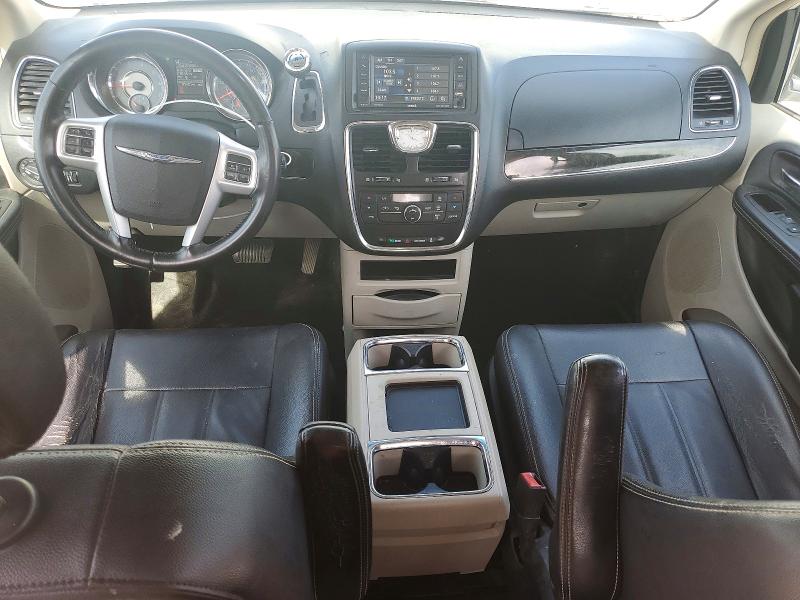 59109796 :رقم المزاد ، 2C4RC1BG9FR577378 vin ، 2015 Chrysler Town & Country مزاد بيع