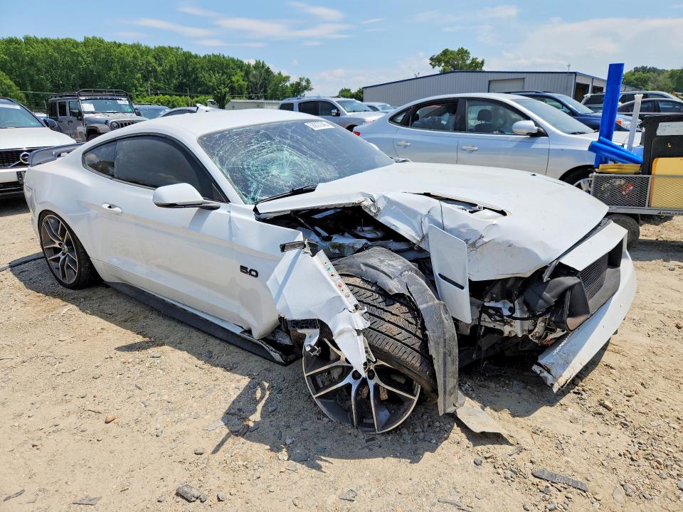 Продаж на аукціоні авто 2015 Ford Mustang, vin: 1FA6P8CF3F5424455, номер лоту: 58827046