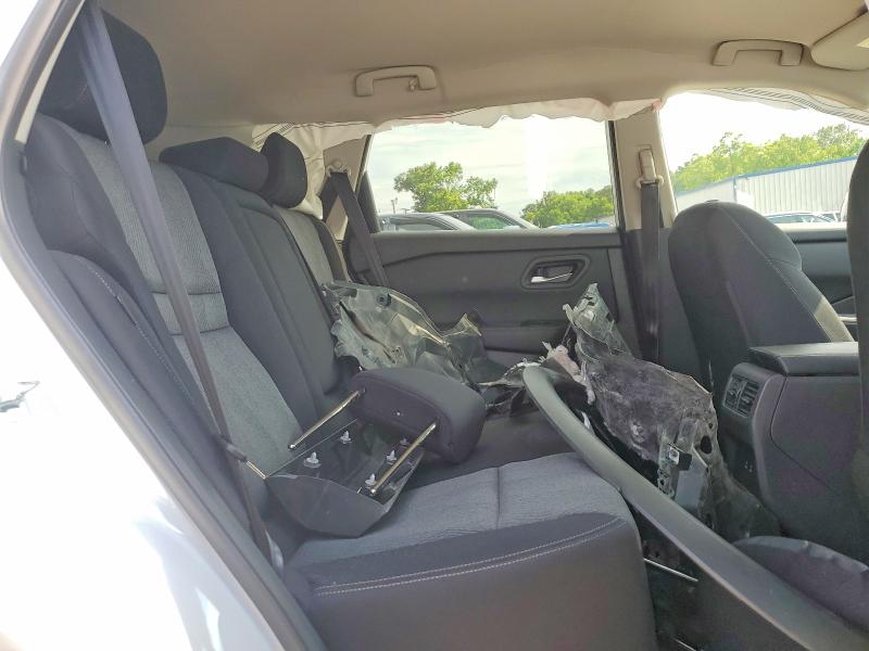 56800526 :رقم المزاد ، 5N1BT3BA4TC783815 vin ، 2026 Nissan Rogue مزاد بيع