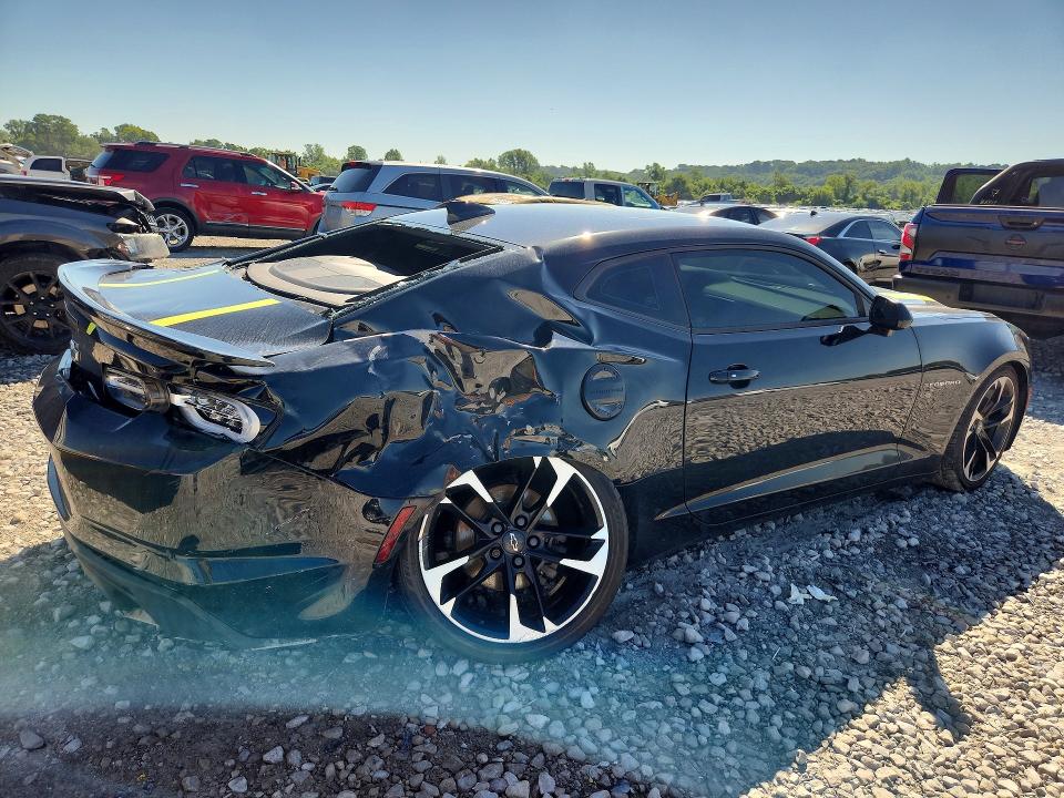 58027526 :رقم المزاد ، 1G1FD1RS5M0139984 vin ، 2021 Chevrolet Camaro مزاد بيع