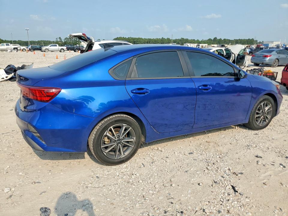 58712096 :رقم المزاد ، 3KPF24AD7PE580457 vin ، 2023 Kia Forte مزاد بيع