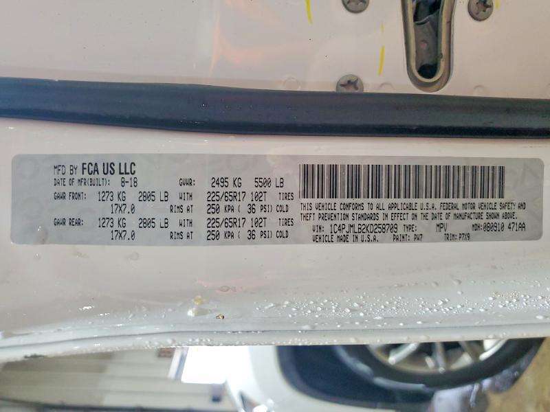 56044936 :رقم المزاد ، 1C4PJMLB2KD258709 vin ، 2019 Jeep Cherokee مزاد بيع