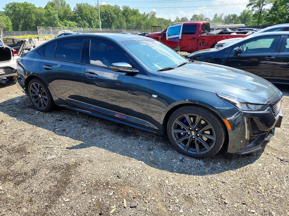2021 Cadillac Ct5 მანქანა იყიდება აუქციონზე, vin: 1G6DU5RK6M0113354, აუქციონის ნომერი: 57048446