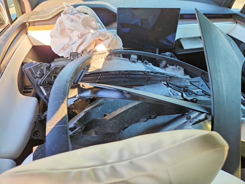 Продажа на аукционе авто 2022 Tesla Model X, vin: 7SAXCAE56NF362491, номер лота: 57375696
