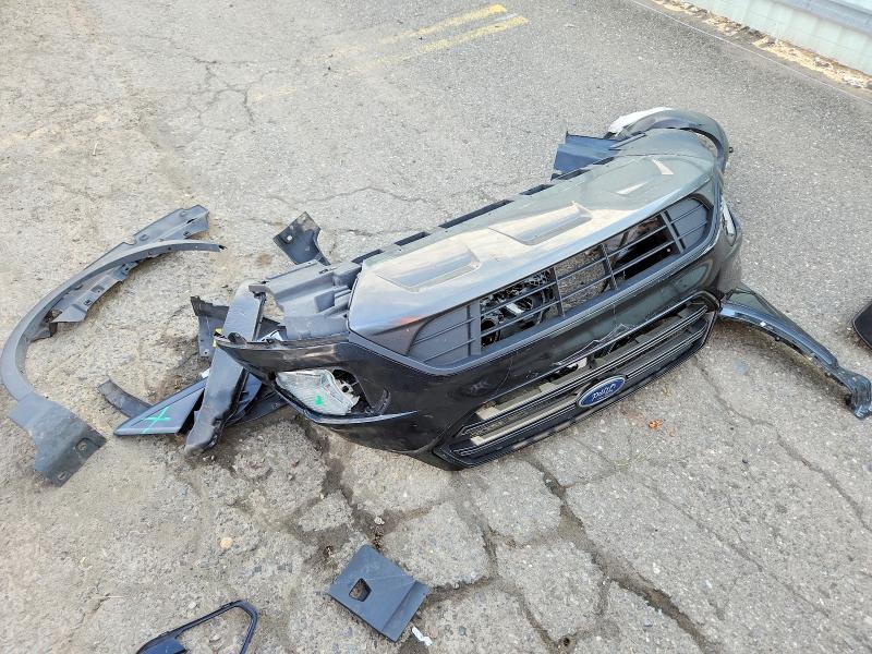 58697326 :رقم المزاد ، 1FMCU0HD6KUB19123 vin ، 2019 Ford Escape مزاد بيع