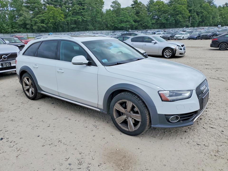 2015 Audi A4 Allroad მანქანა იყიდება აუქციონზე, vin: WA1VFAFL6FA133855, აუქციონის ნომერი: 56137786