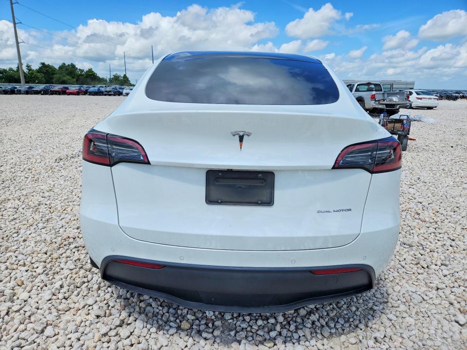 56846366 :رقم المزاد ، 5YJYGDEE8MF303982 vin ، 2021 Tesla Model Y مزاد بيع