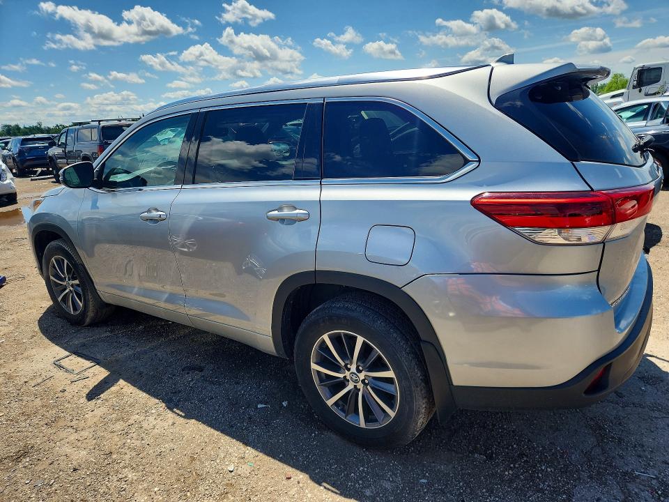 Продажа на аукционе авто 2017 Toyota Highlander, vin: 5TDJZRFH0HS508974, номер лота: 58550806