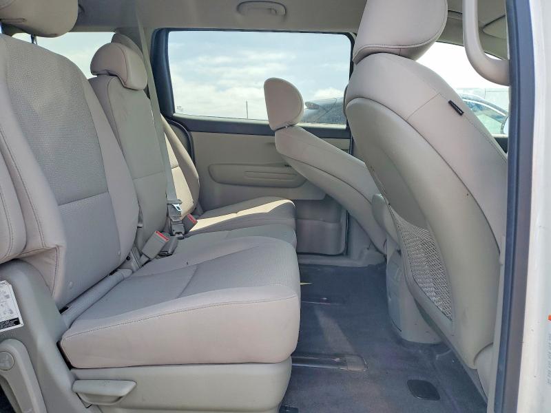 56492526 :رقم المزاد ، KNDMB5C18L6634803 vin ، 2020 Kia Sedona مزاد بيع