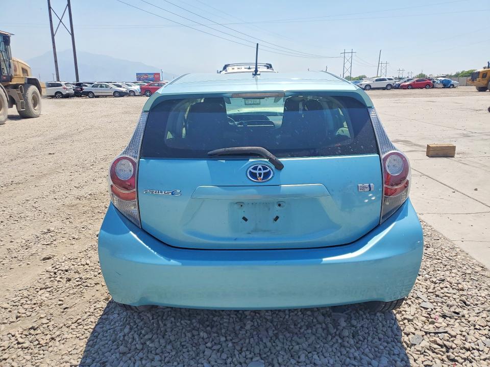 2013 Toyota Prius C მანქანა იყიდება აუქციონზე, vin: JTDKDTB30D1053965, აუქციონის ნომერი: 58701366