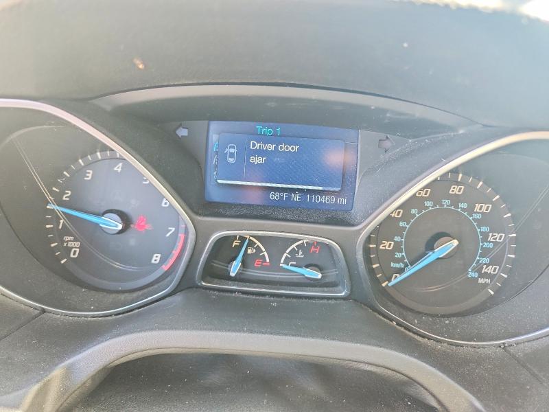 2013 Ford Focus მანქანა იყიდება აუქციონზე, vin: 1FADP3F23DL372644, აუქციონის ნომერი: 58794576