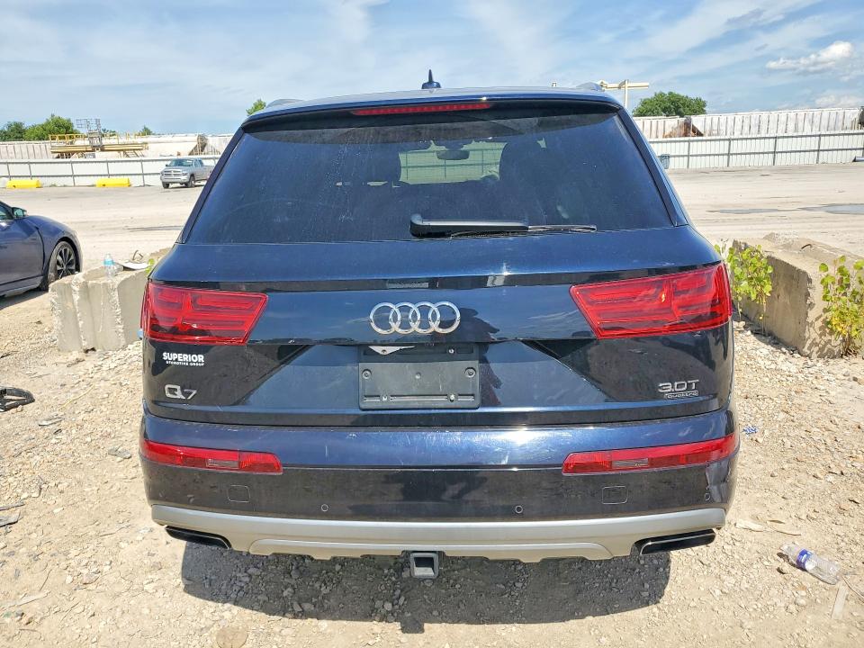 57544066 :رقم المزاد ، WA1LAAF7XJD005621 vin ، 2018 Audi Q7 مزاد بيع