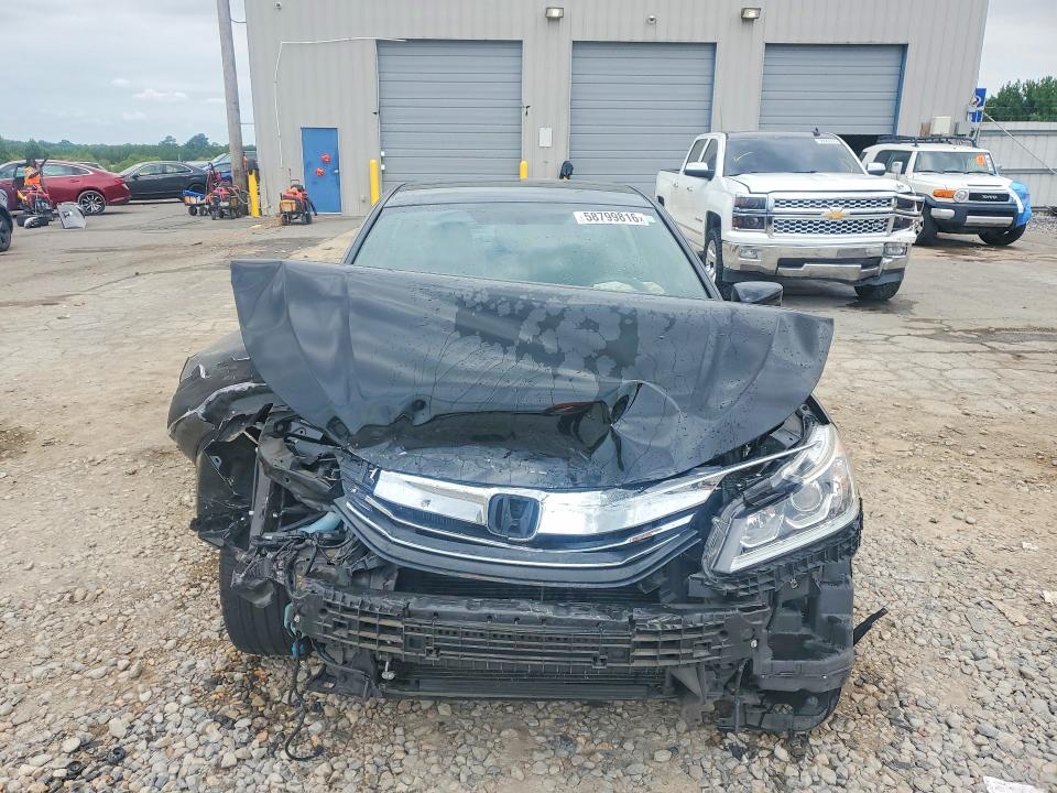 58799816 :رقم المزاد ، 1HGCR2F53HA165307 vin ، 2017 Honda Accord مزاد بيع