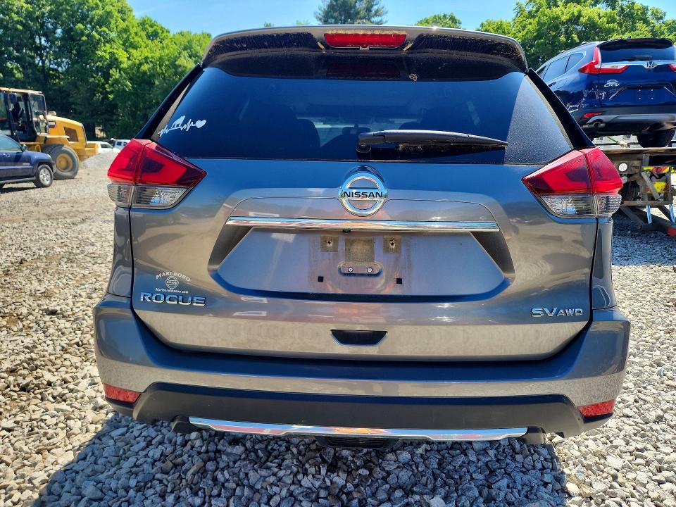 2018 Nissan Rogue მანქანა იყიდება აუქციონზე, vin: JN8AT2MV3JW340517, აუქციონის ნომერი: 56773246