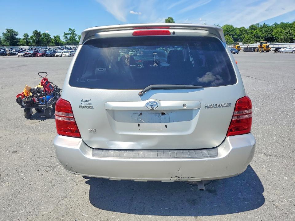 55997676 :رقم المزاد ، JTEGF21A330100657 vin ، 2003 Toyota Highlander مزاد بيع