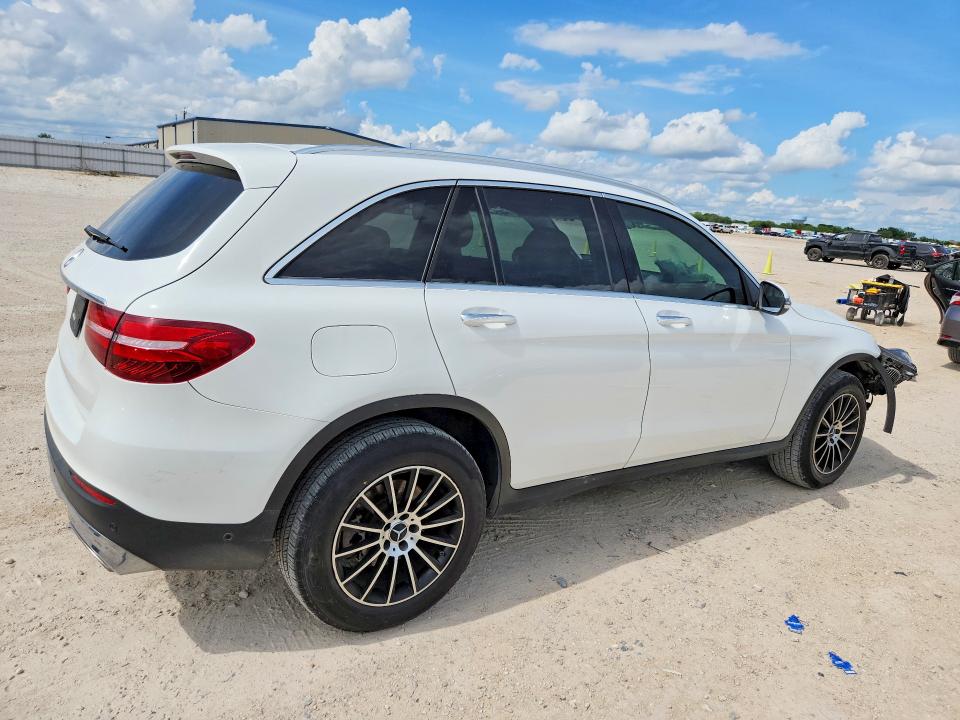 56143336 :رقم المزاد ، WDC0G4JB5JV090229 vin ، 2018 Mercedes-benz Glc مزاد بيع