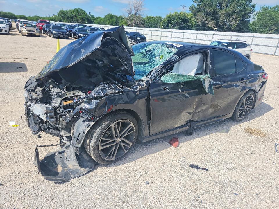 Продажа на аукционе авто 2025 Toyota Camry, vin: 4T1DAACK9SU025570, номер лота: 57675886