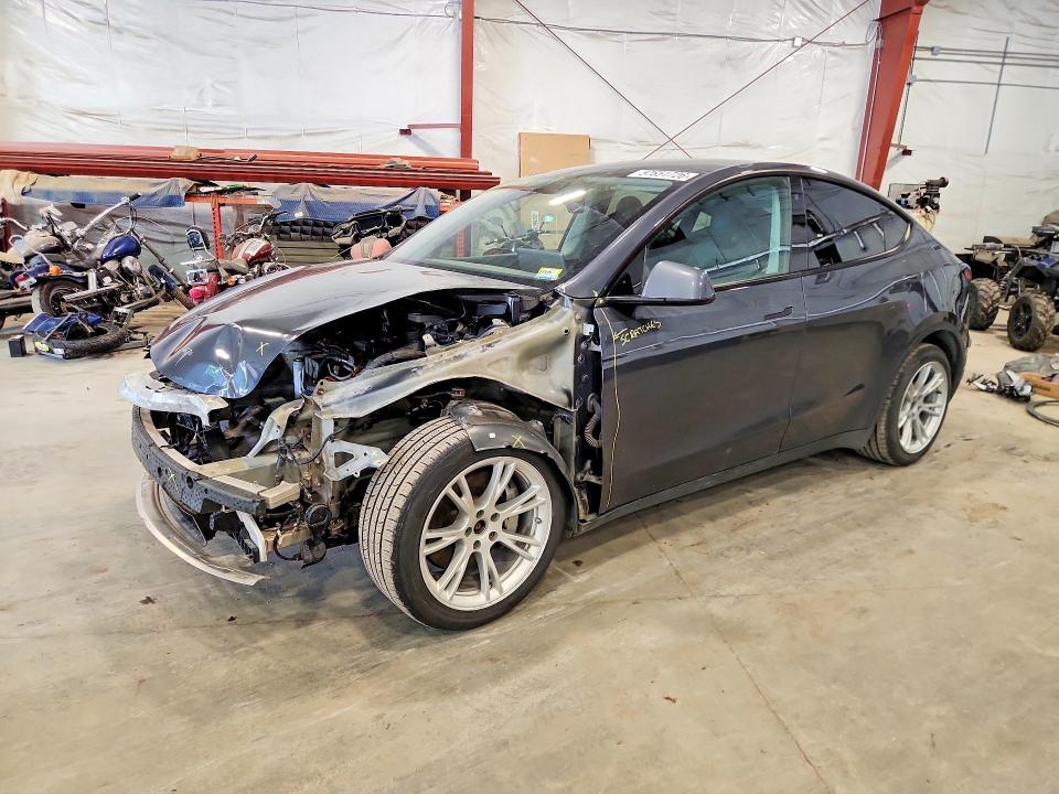 Продажа на аукционе авто 2020 Tesla Model Y, vin: 5YJYGDEE7LF031519, номер лота: 57651726