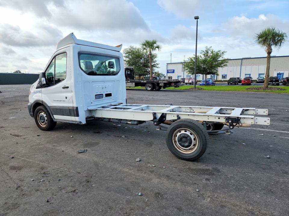 55569486 :رقم المزاد ، 1FDBW5Z83MKA84303 vin ، 2021 Ford Transit مزاد بيع