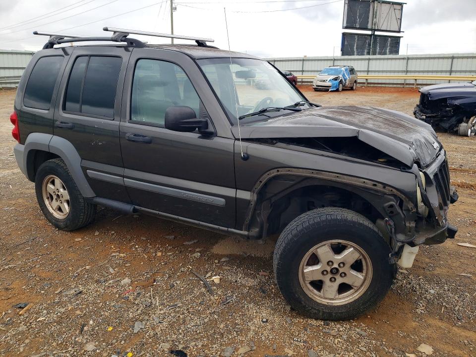 59061386 :رقم المزاد ، 1J4GL48K45W573033 vin ، 2005 Jeep Liberty مزاد بيع