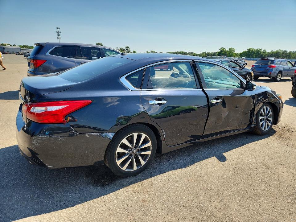 Aukcja sprzedaży 2017 Nissan Altima, vin: 1N4AL3APXHC180077, numer aukcji: 58727216