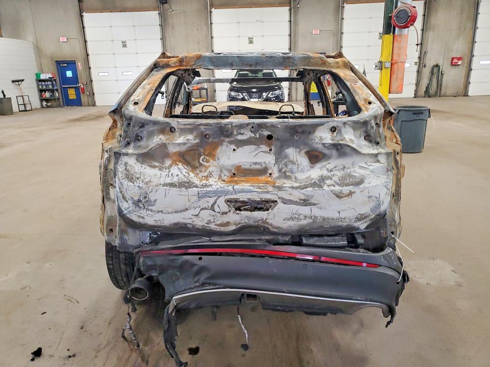 2017 Ford Edge მანქანა იყიდება აუქციონზე, vin: 2FMPK4K89HBC49406, აუქციონის ნომერი: 55941046