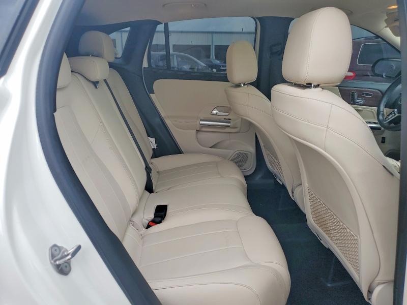 2021 Mercedes-benz Gla მანქანა იყიდება აუქციონზე, vin: W1N4N4HB7MJ306380, აუქციონის ნომერი: 56576906