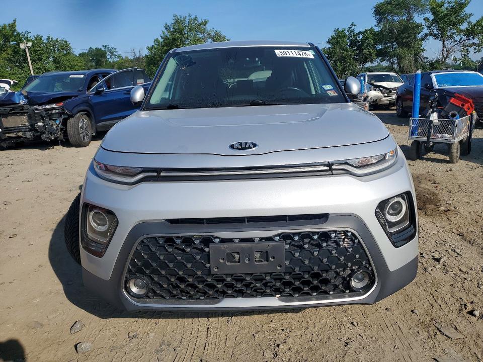 2020 Kia Soul მანქანა იყიდება აუქციონზე, vin: KNDJ33AU6L7118192, აუქციონის ნომერი: 59111476