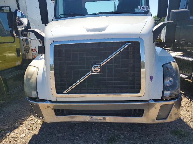 Aukcja sprzedaży 2017 Volvo Vnl, vin: 4V4NC9EG1HN980381, numer aukcji: 56207786