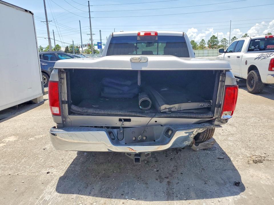 57302146 :رقم المزاد ، 1C6RR6TT1KS644143 vin ، 2019 Ram 1500 Classic مزاد بيع