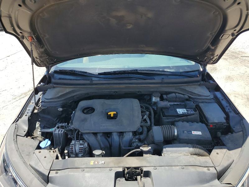 57385266 :رقم المزاد ، 5NPD84LF2KH466598 vin ، 2019 Hyundai Elantra مزاد بيع