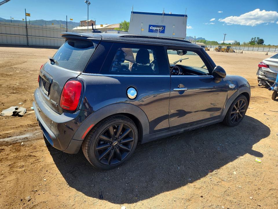 Продажа на аукционе авто 2015 Mini Cooper, vin: WMWXP7C57F2A41166, номер лота: 57915436