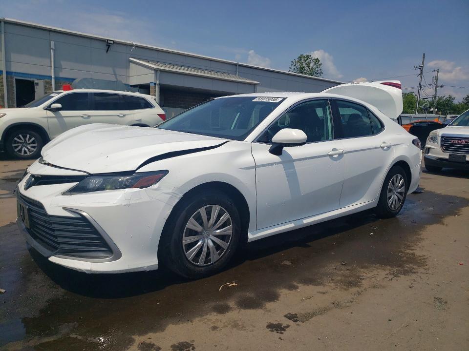 Auction sale of the 2022 Toyota Camry, vin: 4T1C31AK2NU590787, lot number: 58975046